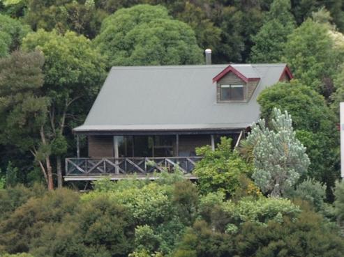 16 Settlers Hill, Akaroa