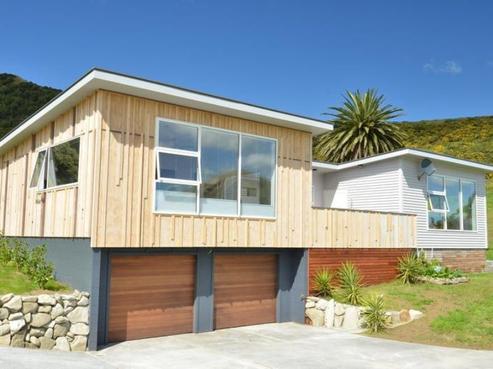 14 Puka Place, Mahia