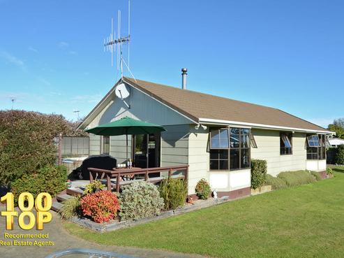16B Flower Street, Bulls