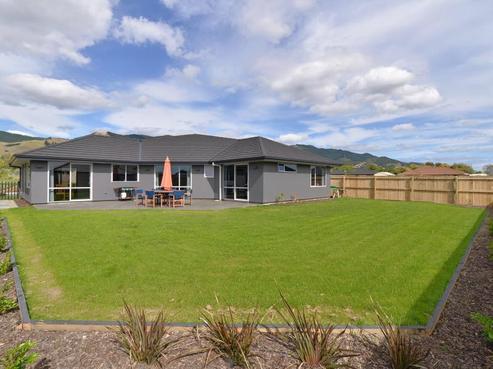 12 Joyce Place, Richmond