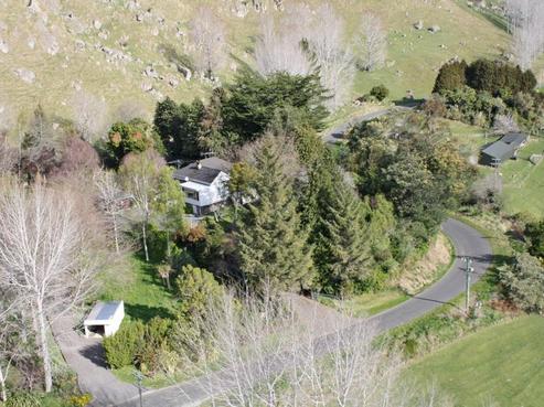 1413 Maraetotara Road, Havelock North