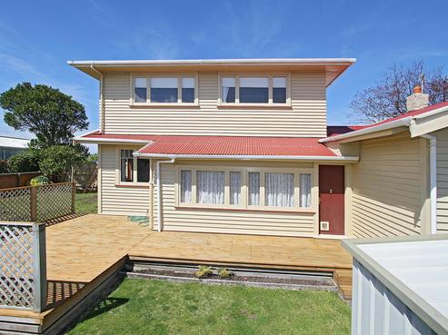 10 Collins Street, Hawera