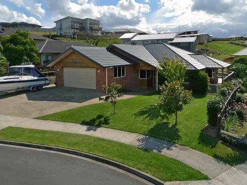 21 Arthur Carwen Place, Pukekohe