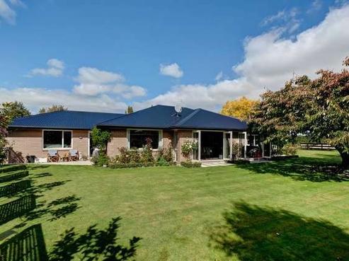 24 Oakden Drive, Darfield