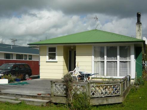 105 Brandon Street, Featherston