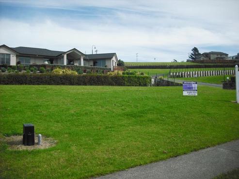 1 Manhattan Rise, Orewa