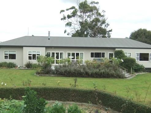 55 Parrs Road, Bunnythorpe
