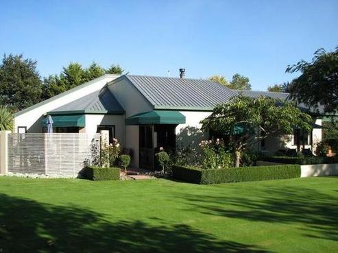 345 Racecourse Road, Allenton