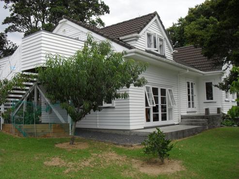 335 Puketona Road, Haruru