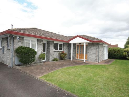 18A Robertson Street, Glenholme