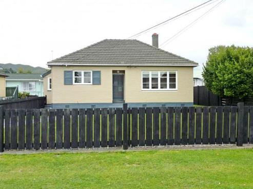 56 Lincoln Avenue, Epuni