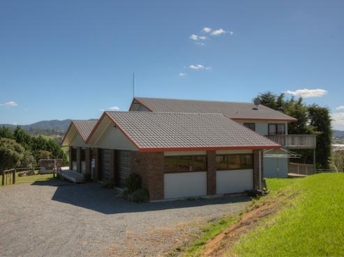 379 State Highway 1, Otaika