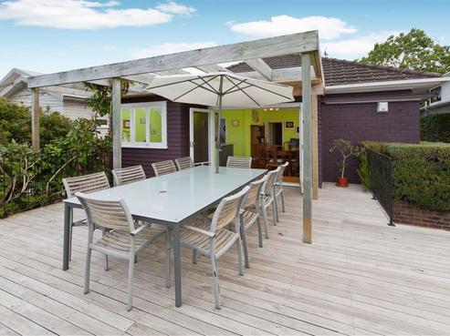 64 Kiwi Road, Point Chevalier