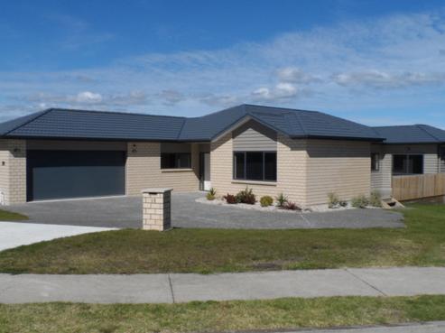 23 Lithgow Drive, Otamatea