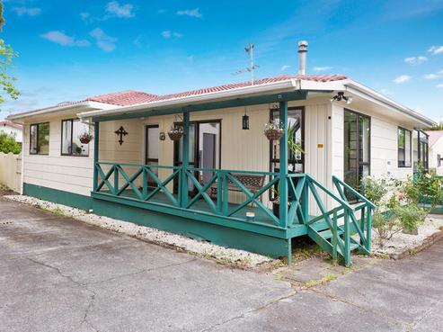 9A Casuarina Road, Half Moon Bay