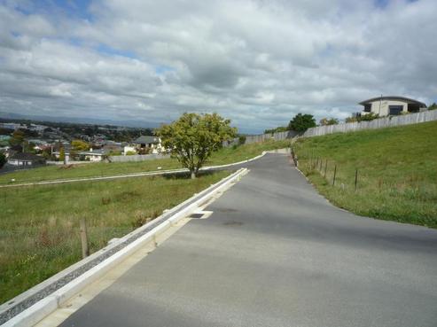 2 Debonair Court, Feilding