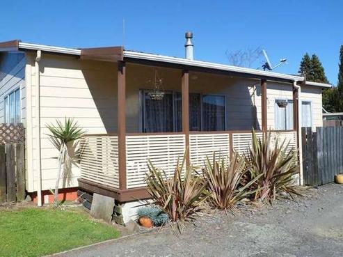 27B Kowhai Street, Inglewood