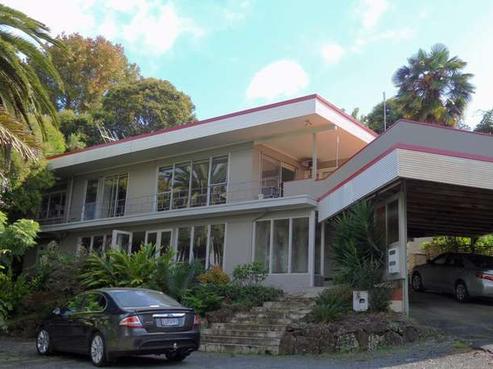 41 Riverside Drive, Riverside
