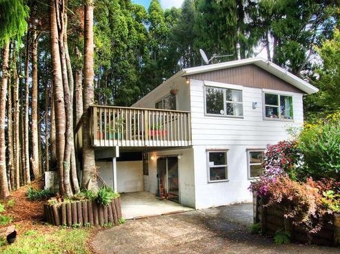500 Huia Road, Laingholm