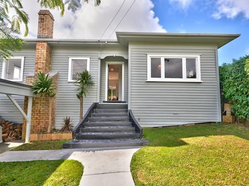 97 Kiwi Road, Point Chevalier
