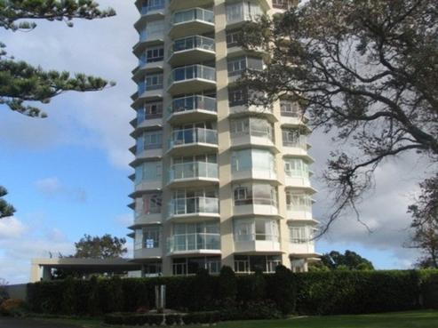 90 Kitchener Road, Milford