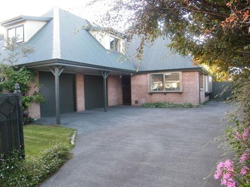 8 Moana Street, Rosedale