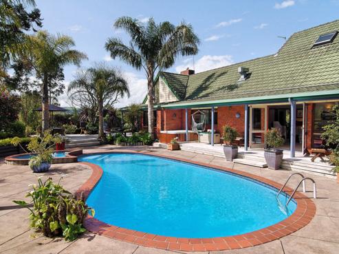 1163 State Highway 16, Waimauku