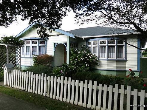 1 Tui Street, Alicetown