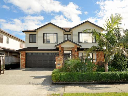 32 Malahide Drive, Flat Bush