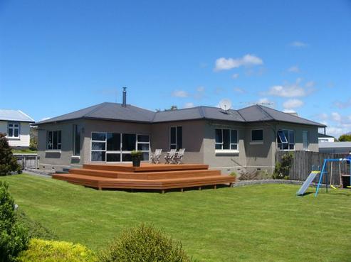 4 Dowling Road, Paroa