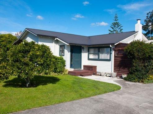 102 Ikanui Road, Frimley