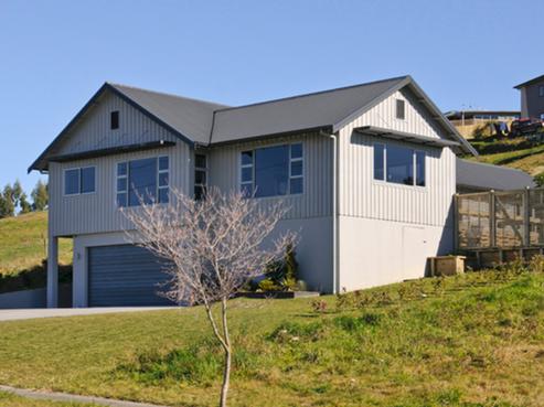 27 Great West Road, Westbrook