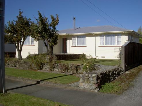 9 Betts Avenue, Solway