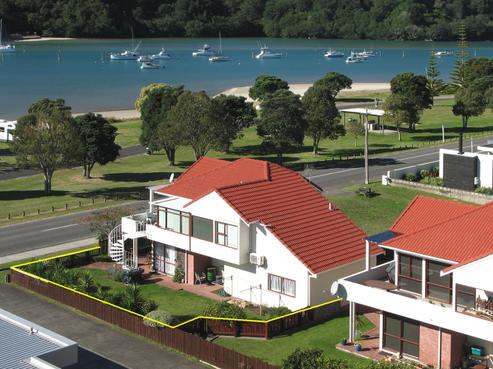 405A Beach Road, Whangamata