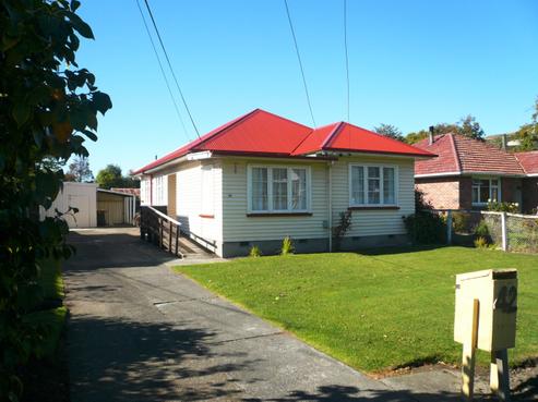 42 Bishopsworth Street, Hillsborough