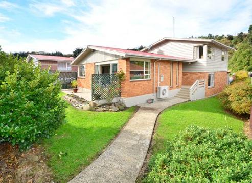 409 Kaikorai Valley Road, Bradford
