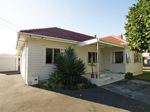 16 Galloway Street, Hamilton East