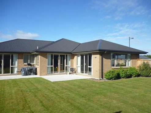 15 Henley Close, Rolleston