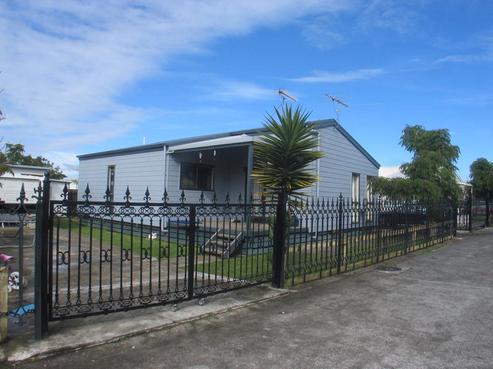 144B Shifnal Drive, Randwick Park