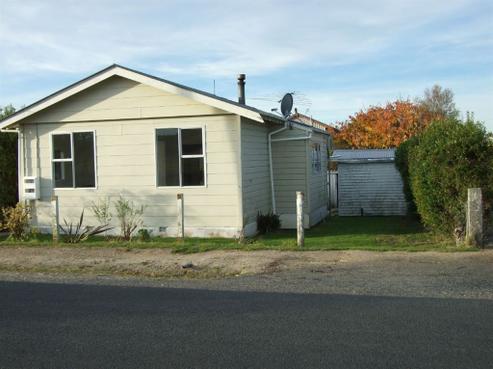 127 Grimness Street, Karitane
