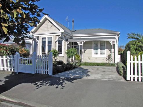 2 Nelson Crescent, Napier South