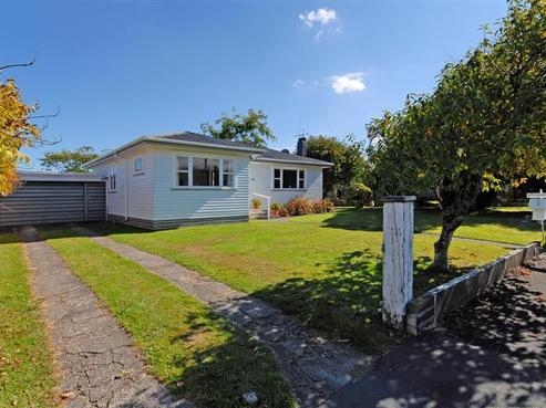 60 Montgomery Crescent, Bader