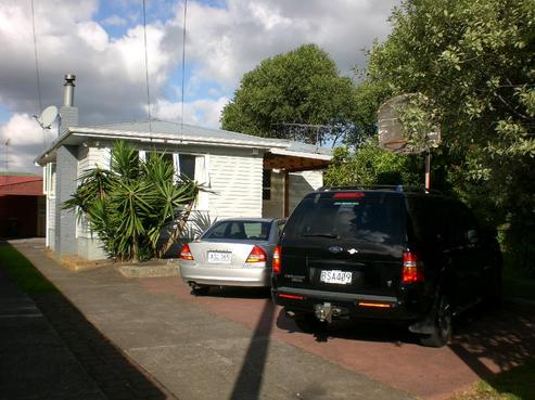 6 Stewart Place, Otara