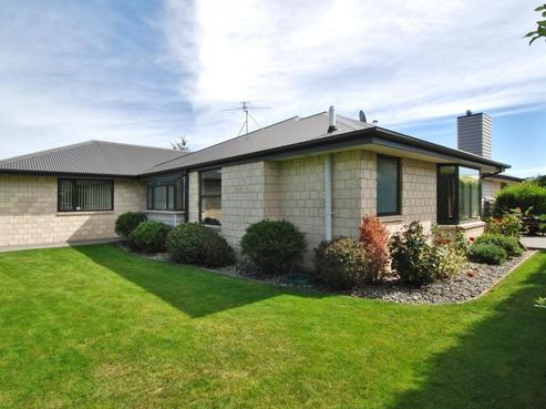17 Vasari Grange, Rolleston