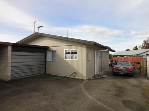 702A Elm Road, Akina