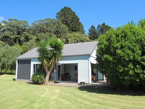 18 Kawhero Drive, Kuaotunu