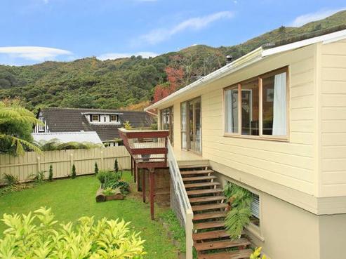 8 Kerkwall Drive, Naenae