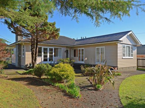 2 Paton Street, Maymorn
