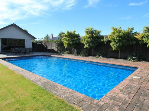 19 Middle Road, Allenton