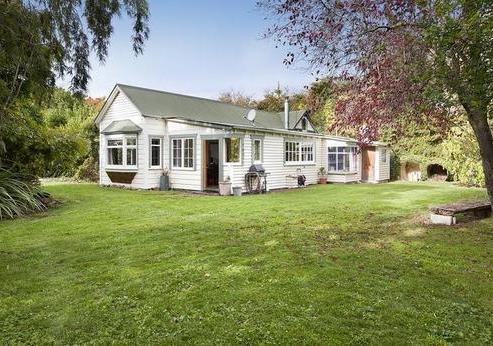 18 Mclachlan Street, Waitati